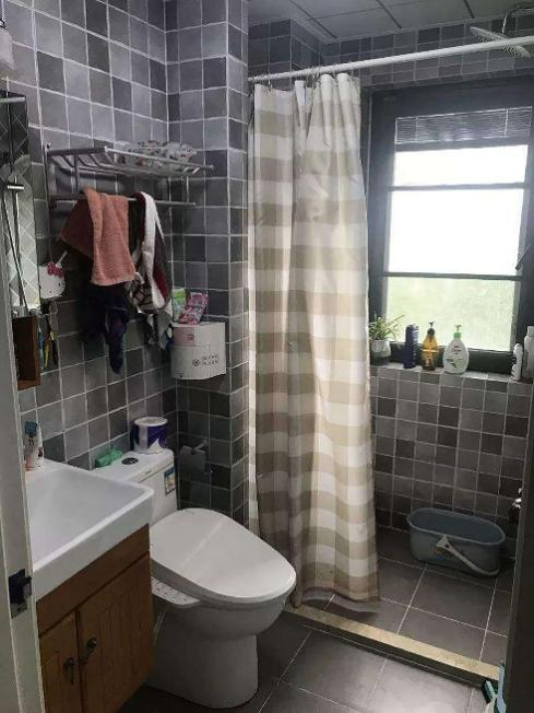 干湿分离卫生间设计